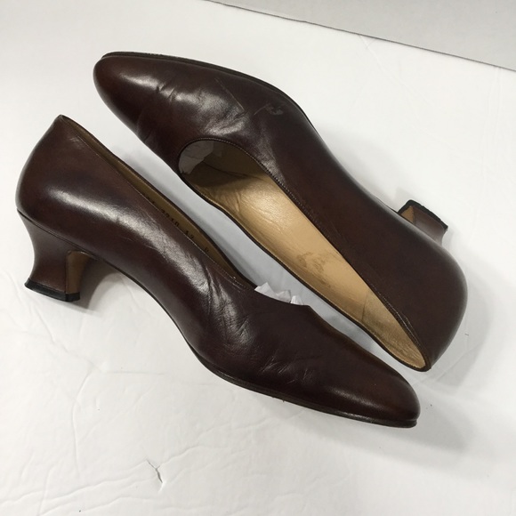 GUCCI | Vintage Italian Leather Pumps - Classic - Picture 5 of 12